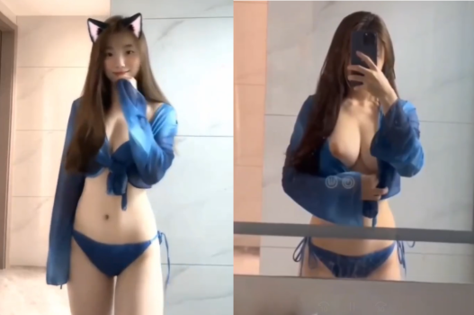 Gái xinh vú to mông đẹp thích doggy\